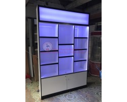 Thanh lý tủ kính trưng bày mã số 616